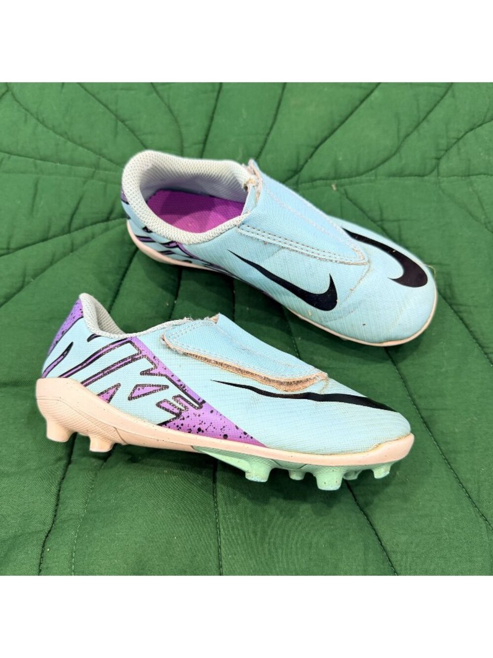 Nike Kids 11C Mercurial Vapor 15 Soccer Cleats Hyper Turquoise